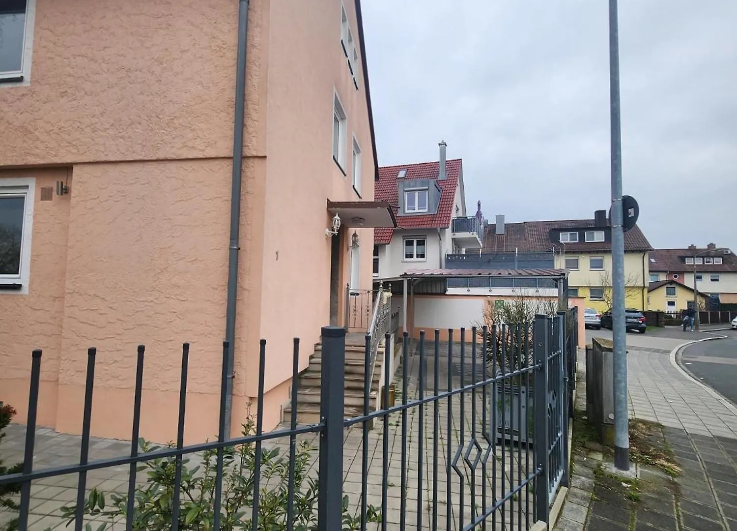 Apartamento Pension Einzellzimmer Mit Extra Bad Zimmer 25 Núremberg